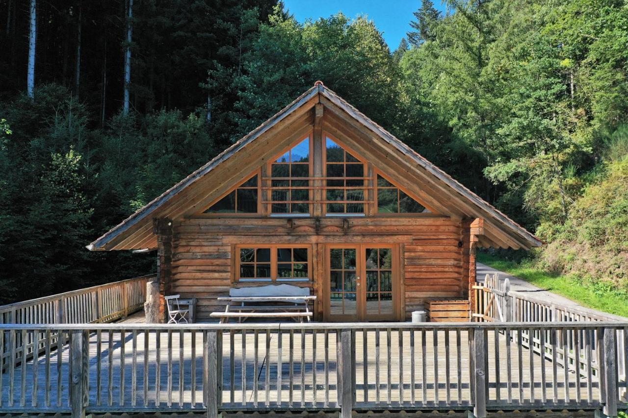 Schwarzwald Blockhaus - Sauna - Kamin - Mit Bettwaesche Und Handtuecher Schenkenzell Exterior foto